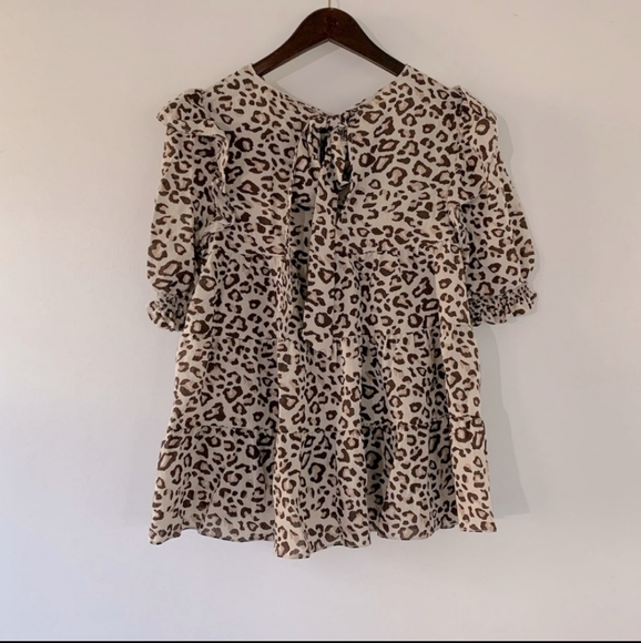 La’Ven Animal leopard print tan puff sleeve tiered Blouse - Picture 4 of 7